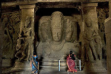 India rupestre. Isla de Elephanta