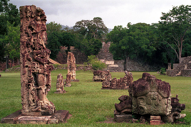Los Mayas
