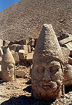 NEMRUT DAGI. La montaña de los gigantes