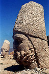 NEMRUT DAGI. La montaña de los gigantes