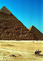 El tiempo teme a las piramides