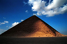 El tiempo teme a las piramides