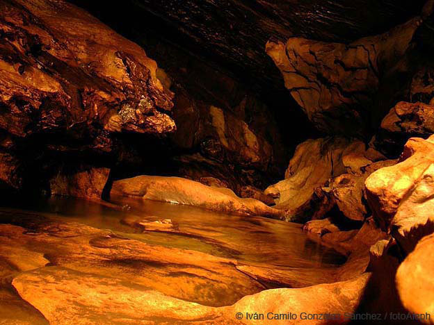 Cavernas de Colombia (El Eden)