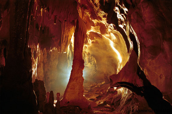 Cueva de Aribe (Navarra)