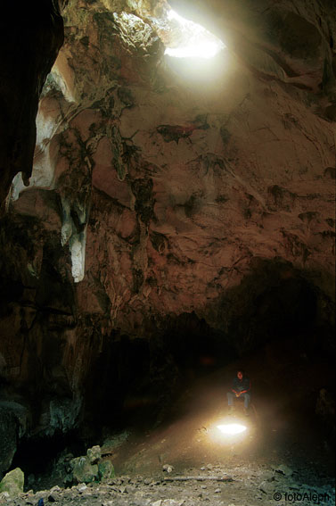 Cueva de la Galiana Alta I (cañón del Río Lobos, Soria)