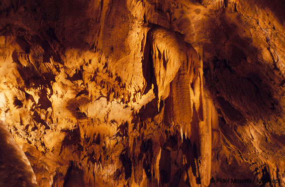 Cueva de Arrarats (Navarra)