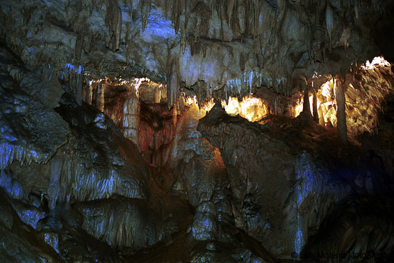 Cueva de Arrarats (Navarra)