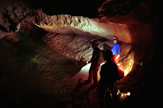 Cueva de Basaura (Lokiz, Navarra)