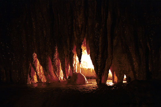 Cueva de Los Cristinos (Urbasa, Navarra)