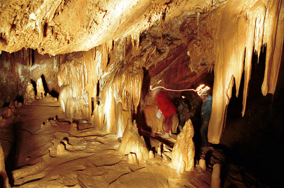 Cueva de Mendukilo (Astiz, Navarra)