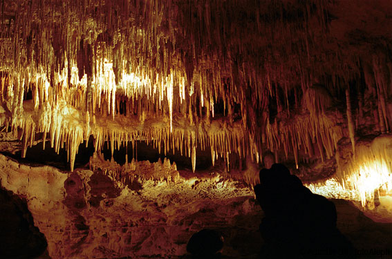 Cueva de Noriturri (Urbasa, Navarra)