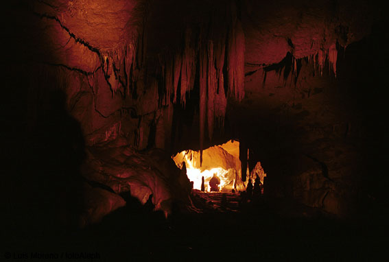 Cueva de Mendukilo (Astiz, Navarra)