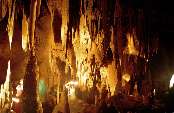 Cueva de Mendukilo (Astiz, Navarra)