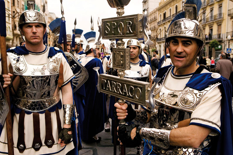 ROMANOS Y NAZARENOS. Semana Santa en Tarragona